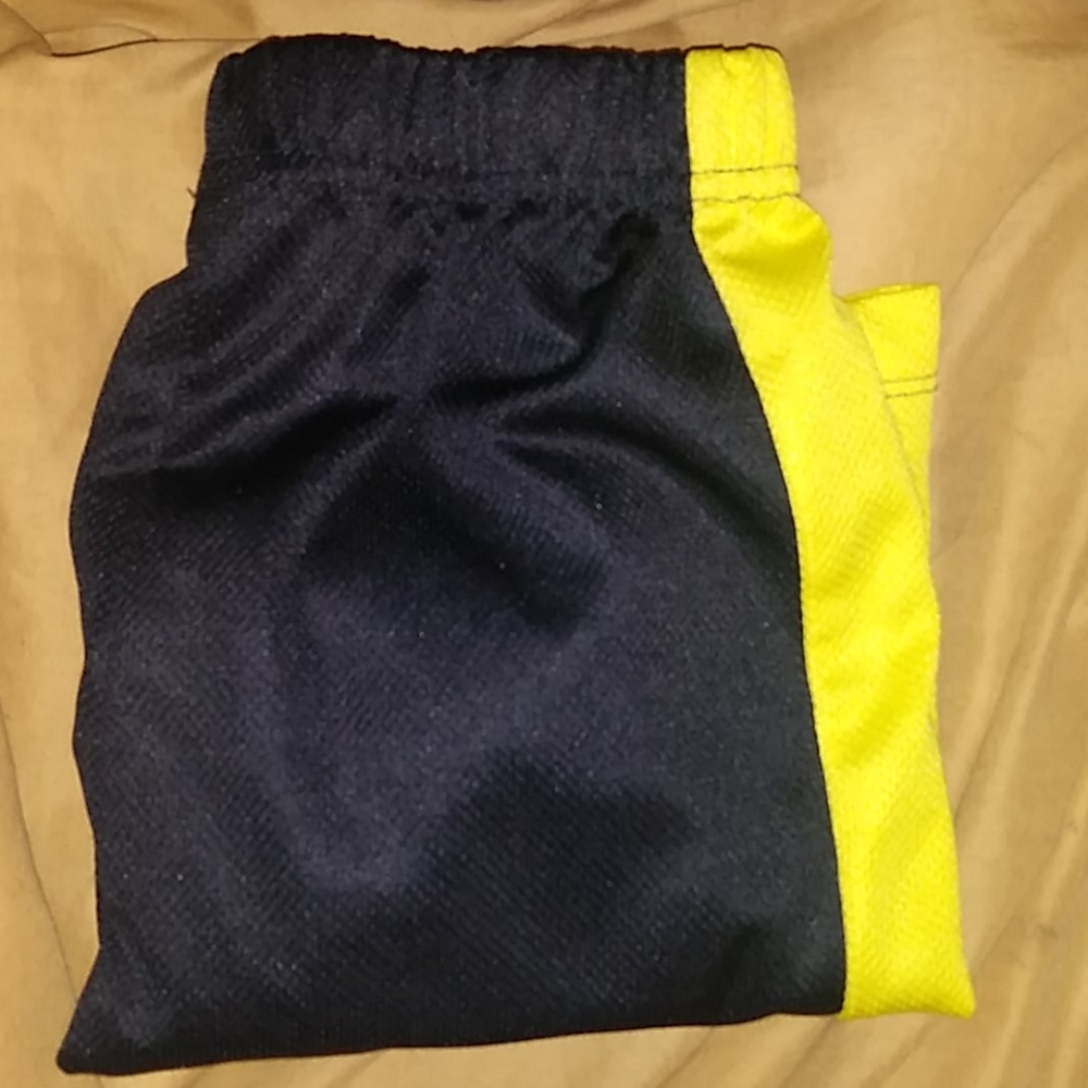 Boys basketball shorts